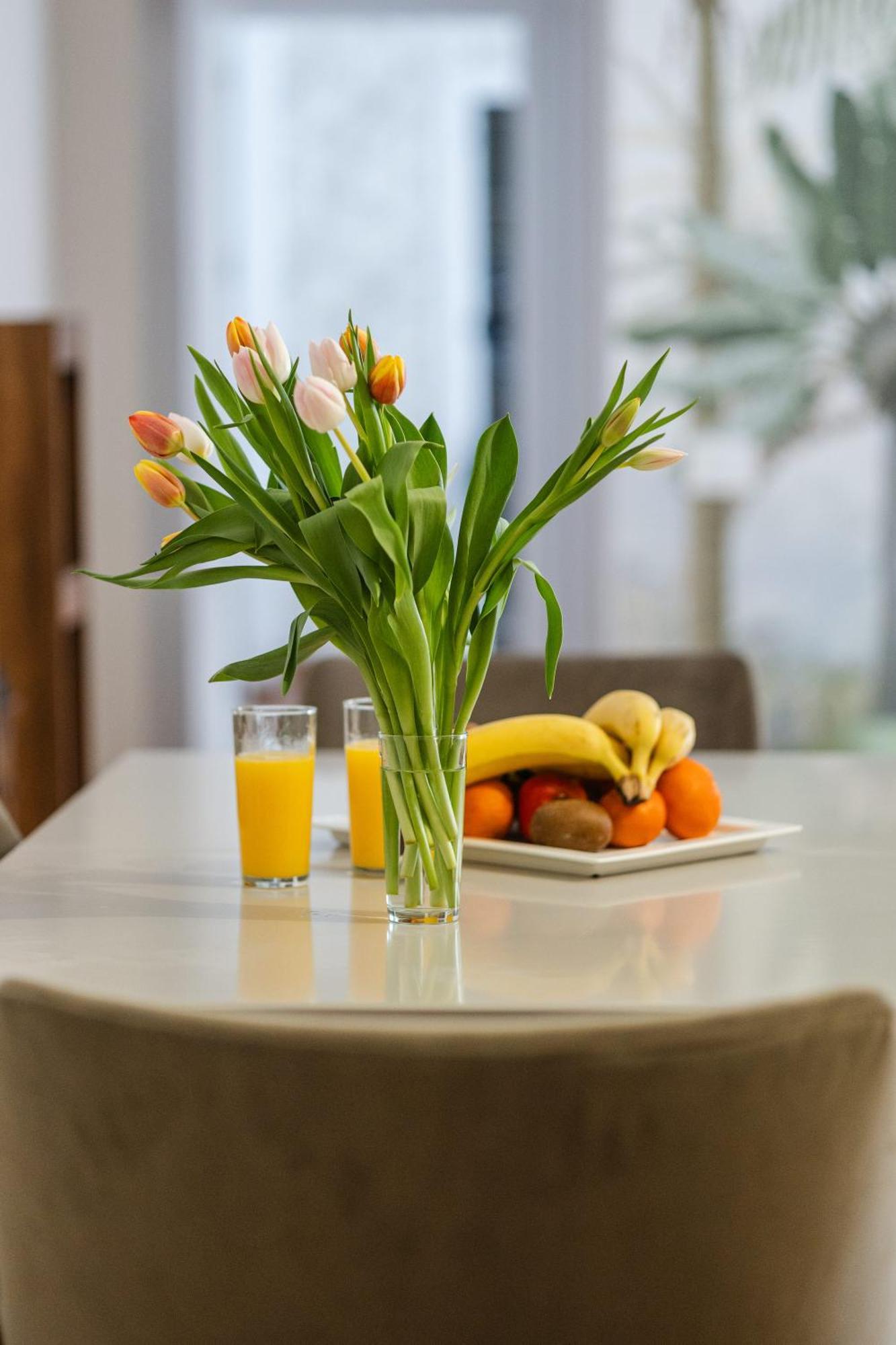 Peak Aparthotel - Old Town - By Cityhost Brasov Luaran gambar