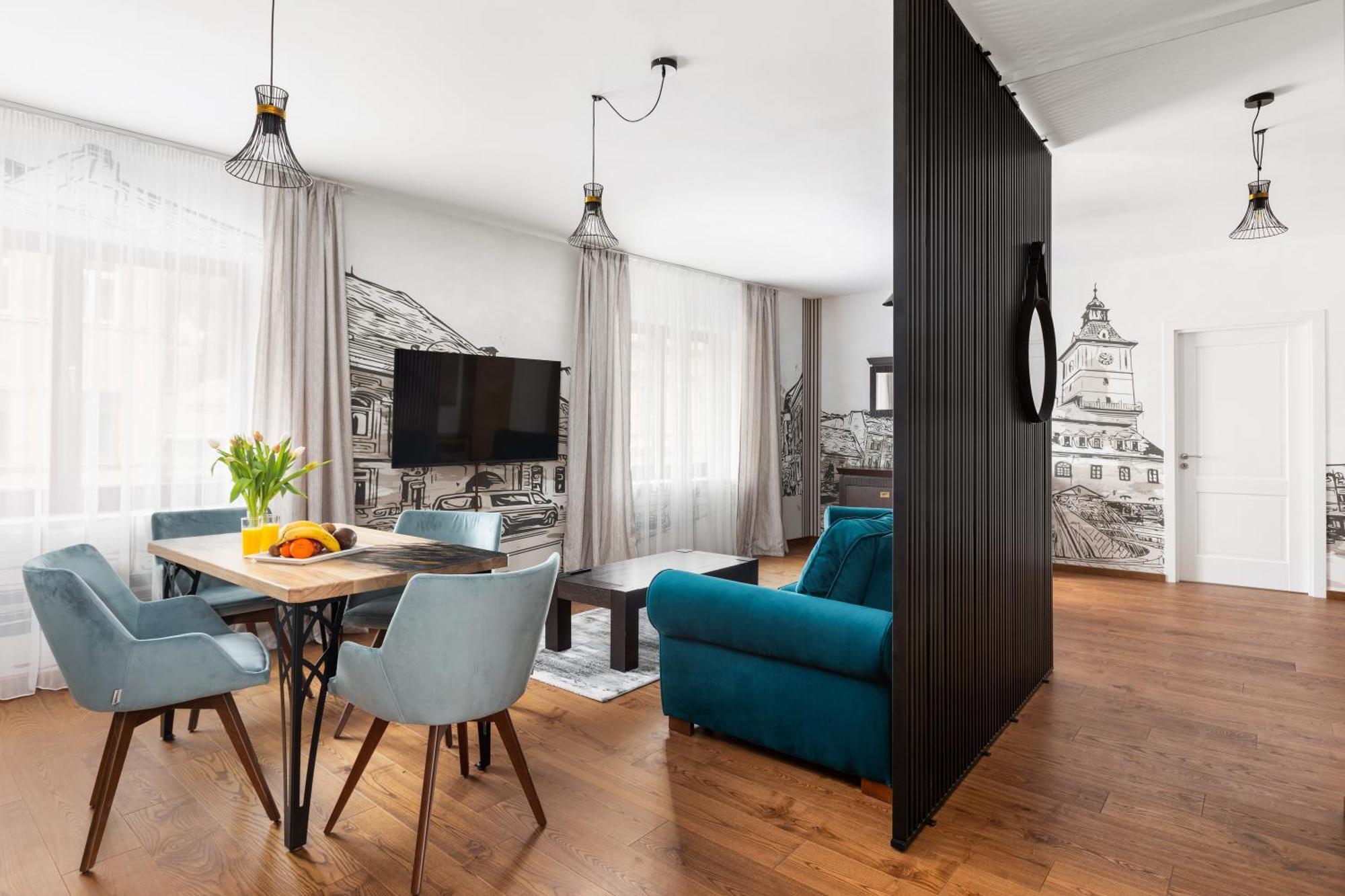 Peak Aparthotel - Old Town - By Cityhost Brasov Luaran gambar